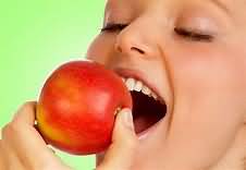 Apples, eating, raw, flesh and skin