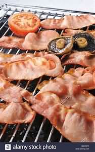Bacon rashers, back, grilled