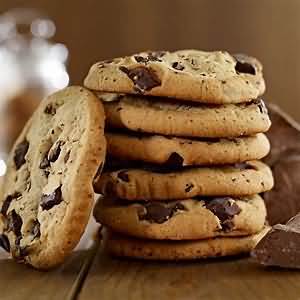 Biscuits, cookies, chocolate chip, standard