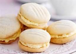 Biscuits, melting moments, homemade