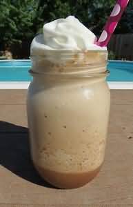 Coffee, instant, made up with water and semi-skimmed milk