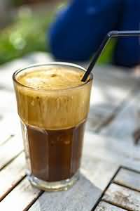 Coffee, instant, made up with water