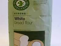 Flour, wheat, bread strong, white