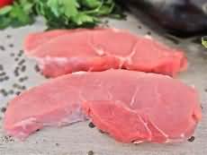 Lamb, chump chops, fried, lean, weighed with fat and bone