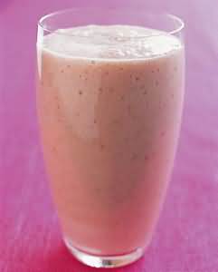 Milk shake, powder, made up with semi-skimmed milk