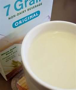 Milk, soya, non-dairy alternative to milk, sweetened, fortified