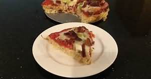 Pasta, egg, fresh, filled with cheese and tomato, boiled in unsalted water