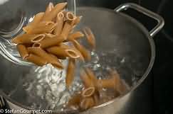 Pasta, wholewheat, spaghetti, dried, boiled in unsalted water