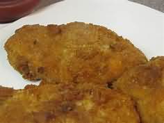 Pork, loin steaks, fried in corn oil, lean and fat