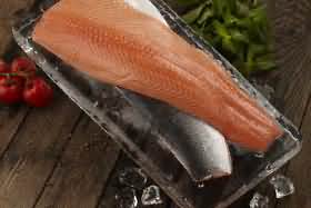 Salmon, farmed, flesh only, raw