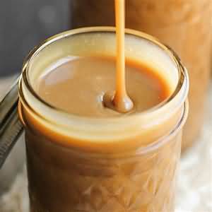 White sauce, sweet, made with skimmed milk, homemade