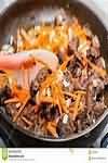 Beef, mince, with vegetables, stewed
