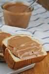 Chocolate nut spread