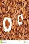 Pecan nuts, kernel only, weighed with shells