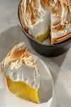 Pie, lemon meringue, retail