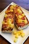 Pizza, ham and pineapple, retail