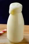 White sauce, sweet, made with whole milk, homemade