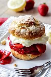 Biscuits, short, sweet