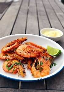 Prawns, king, purchased cooked, weighed with shells