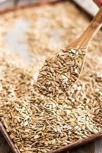 Sunflower seeds, toasted